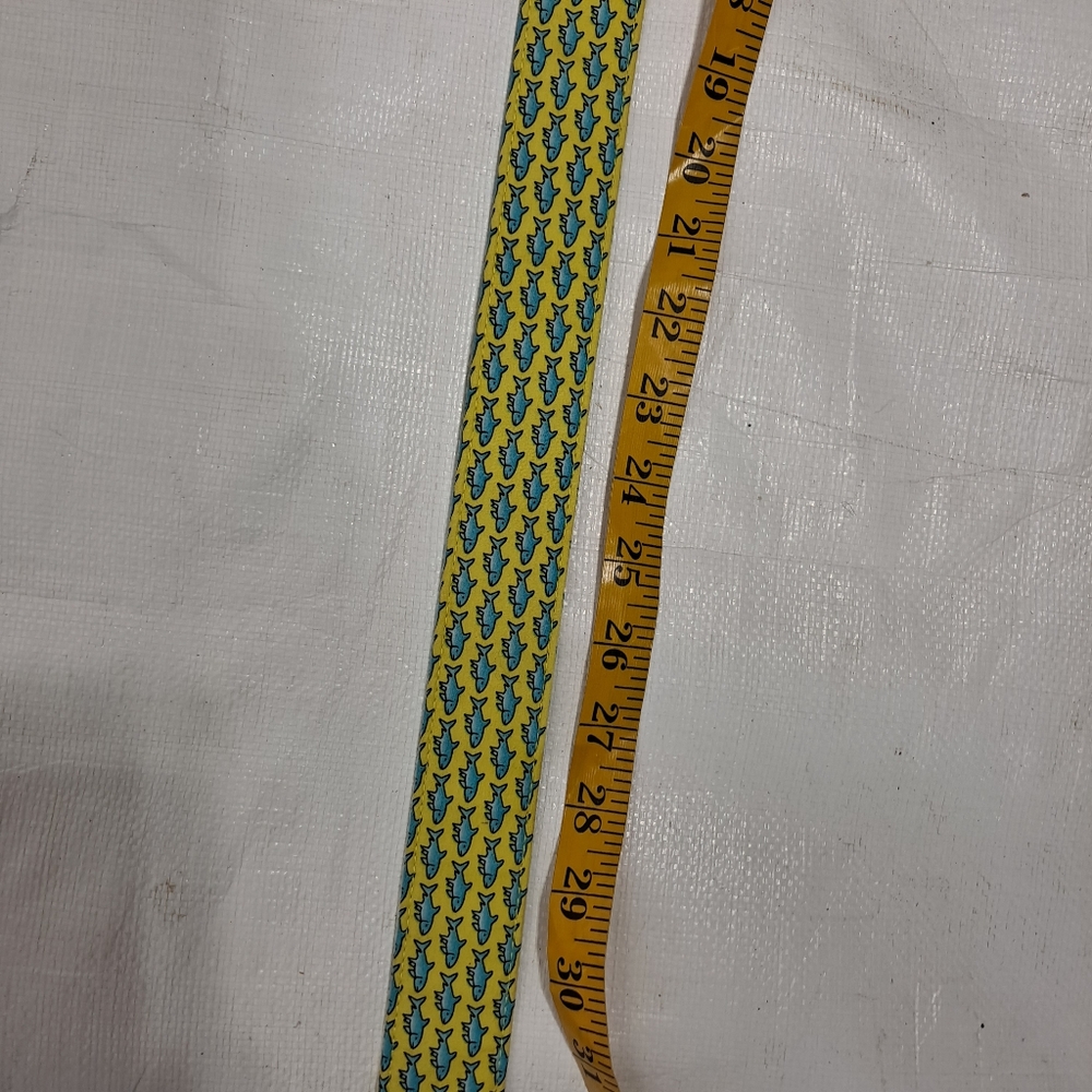 Vineyard Vines Blue Bone Fish Fabric Double DRing Belt - Picture 9 of 13